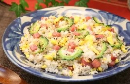 かつお風味のゴーヤチャーハン